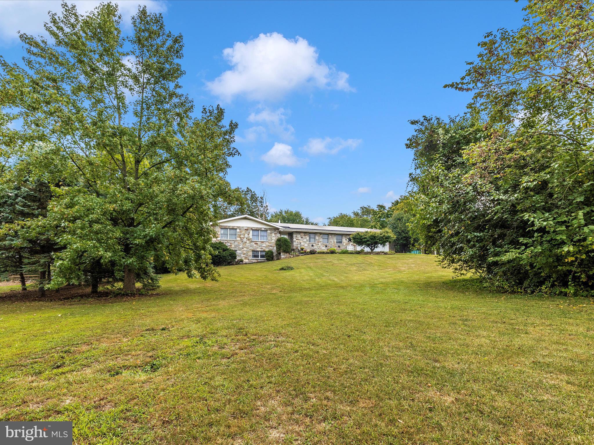 1433 NICODEMUS ROAD
