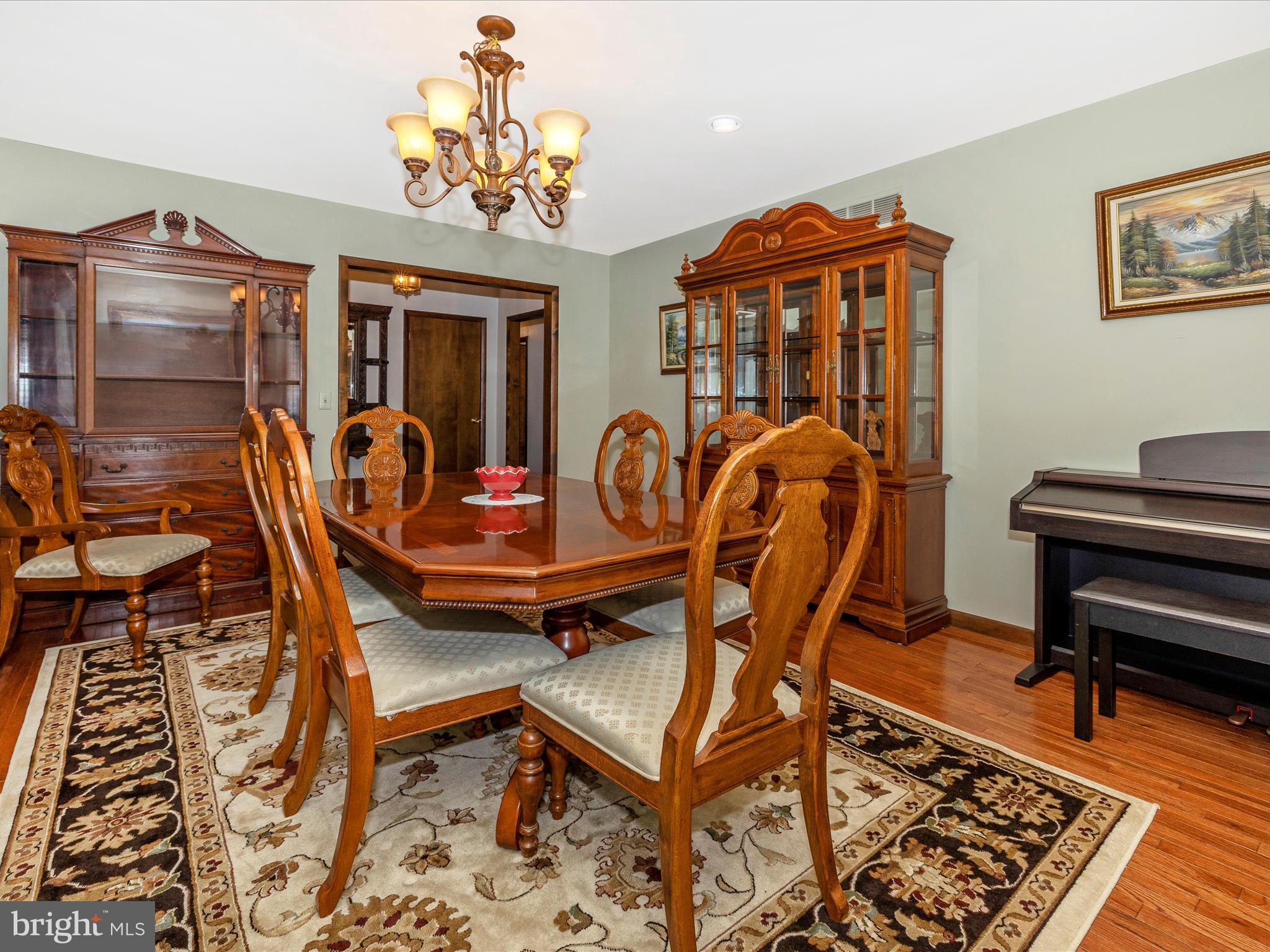 1433 NICODEMUS ROAD