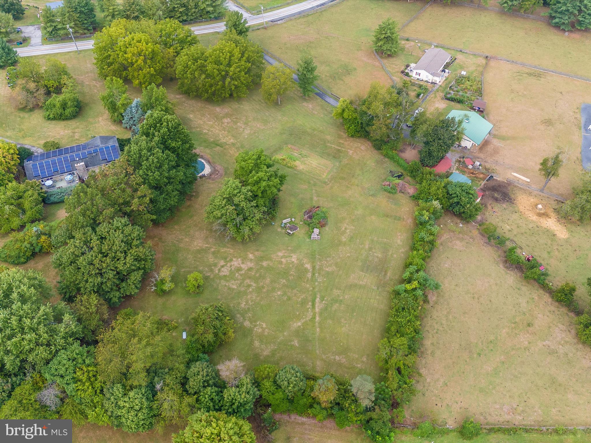 1433 NICODEMUS ROAD
