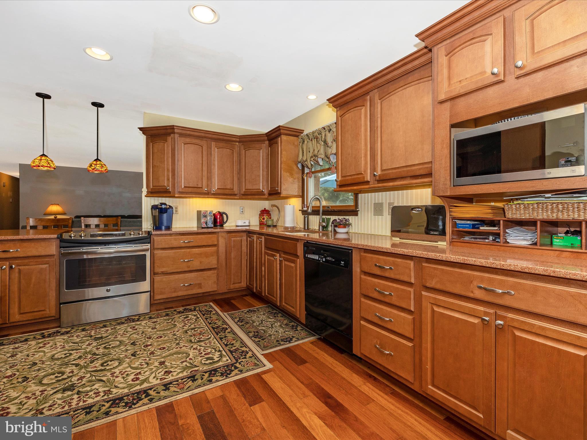 1433 NICODEMUS ROAD