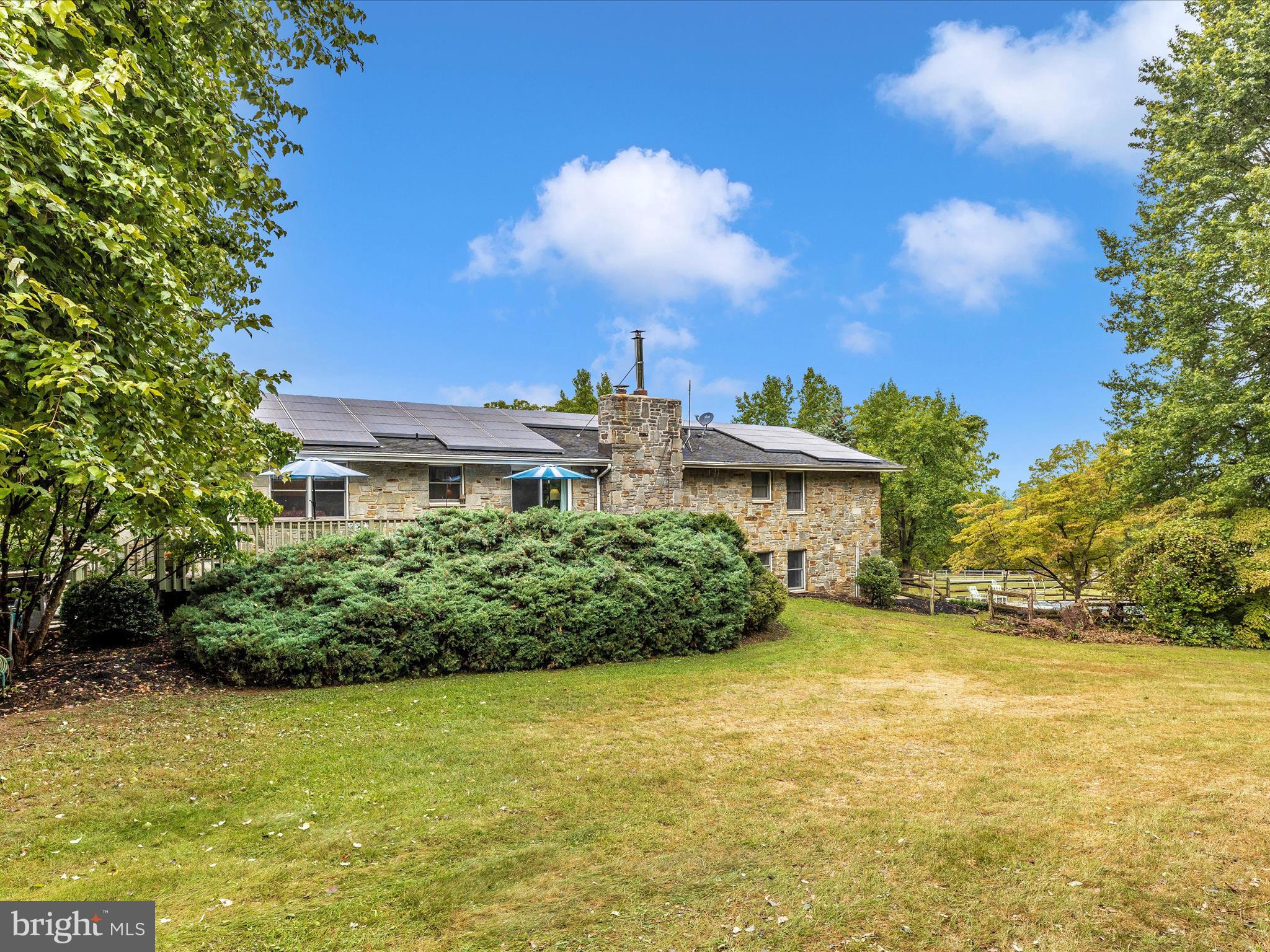 1433 NICODEMUS ROAD