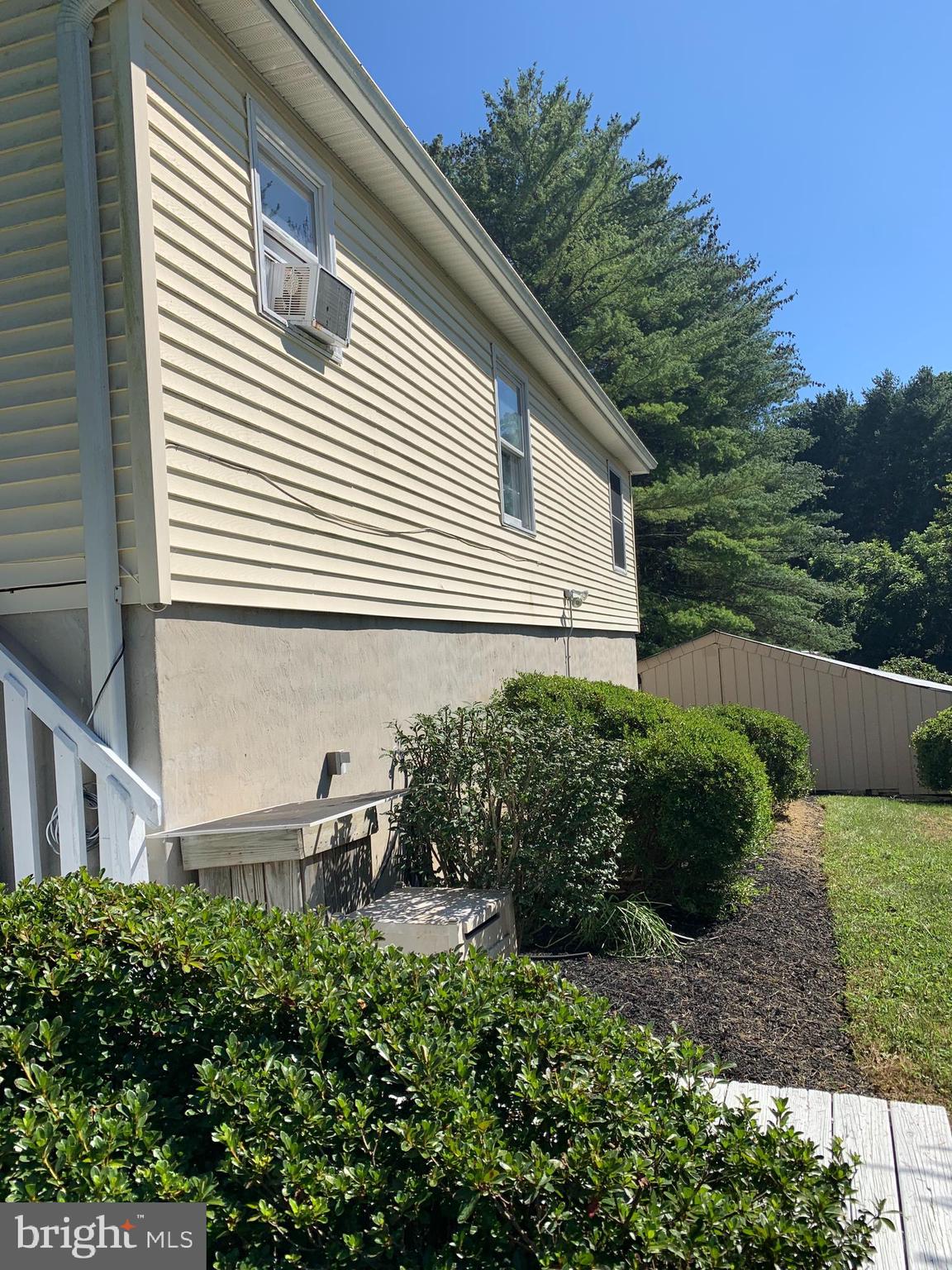 4400 LOUISVILLE ROAD