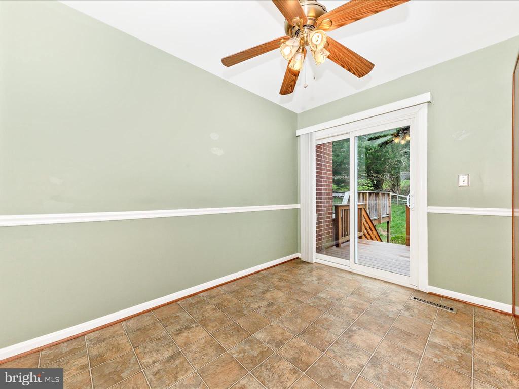 718 Robinwood Dr