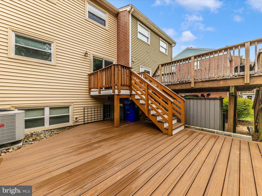 718 Robinwood Dr