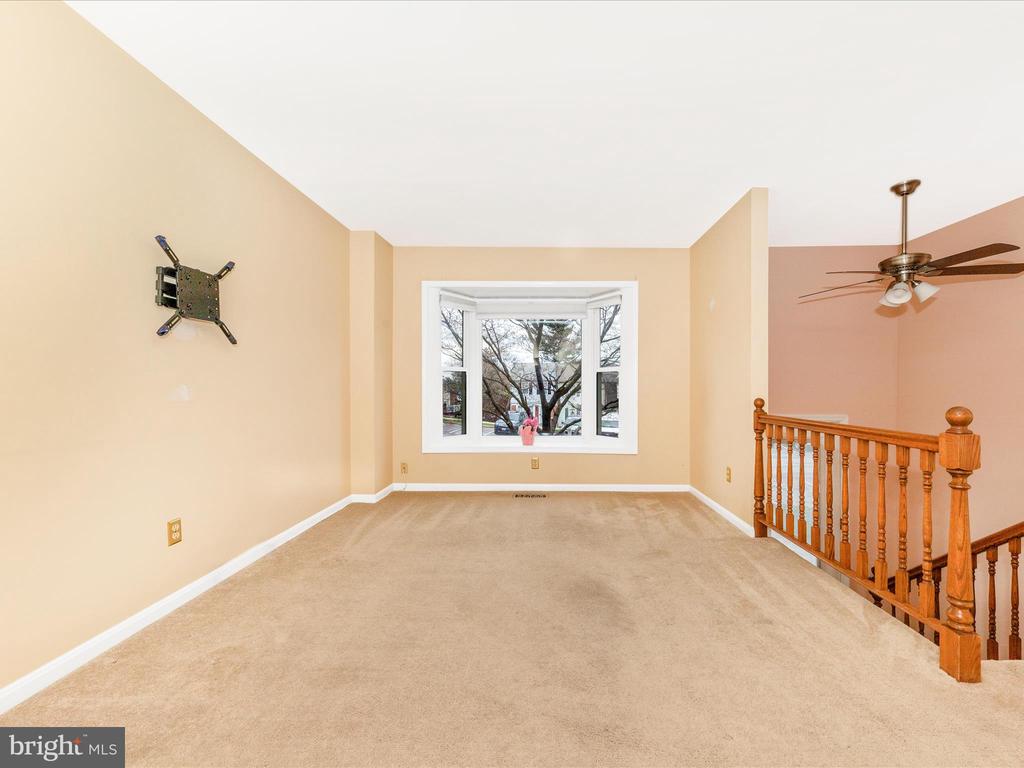 718 Robinwood Dr