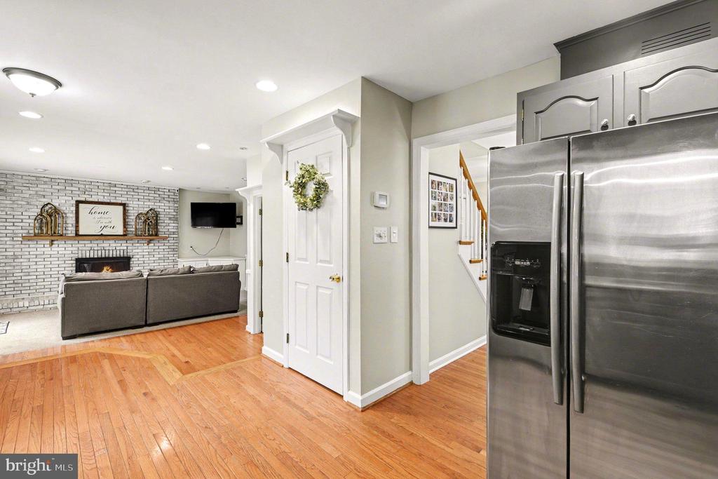 2201 CEDAR HILL DRIVE