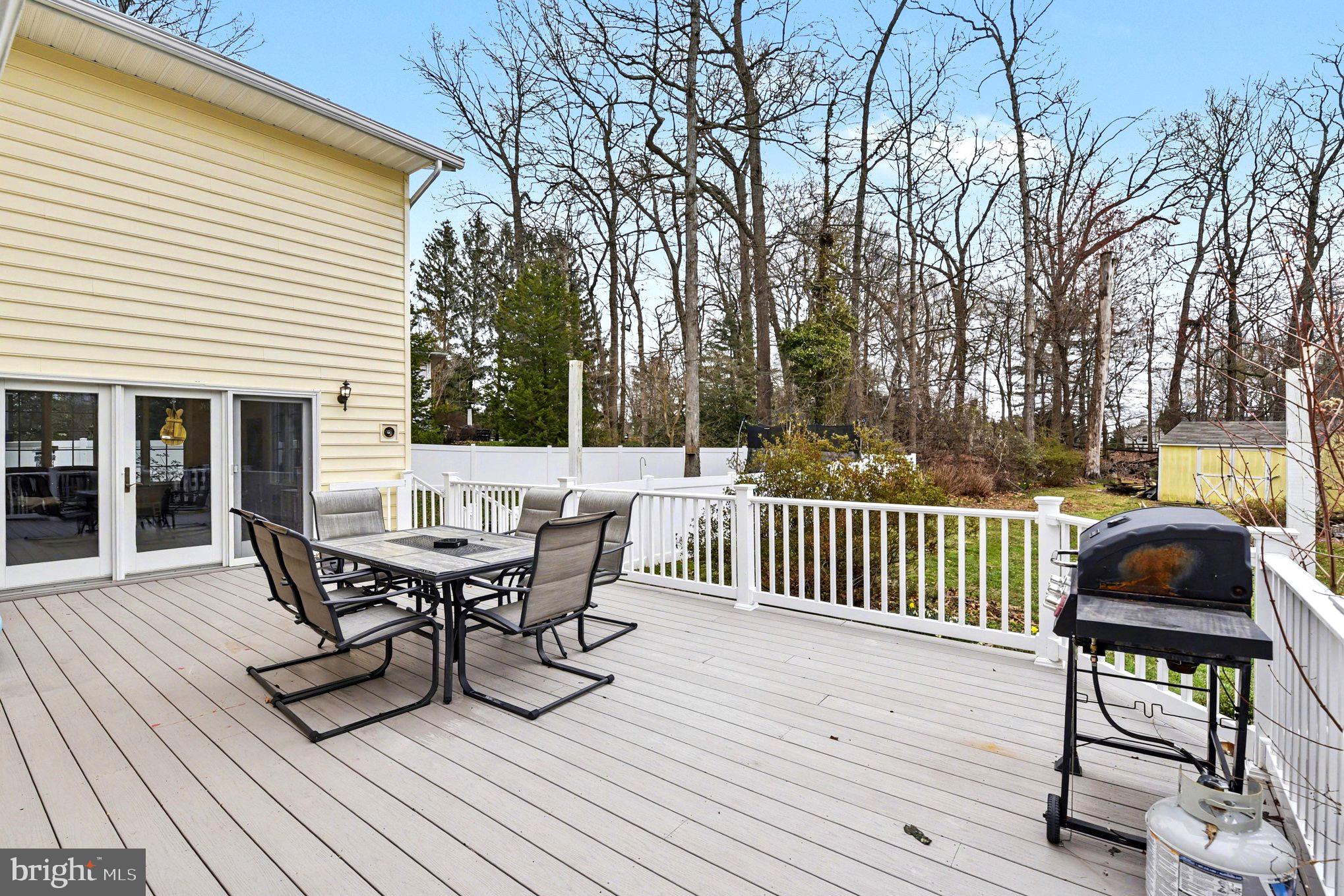 2201 CEDAR HILL DRIVE