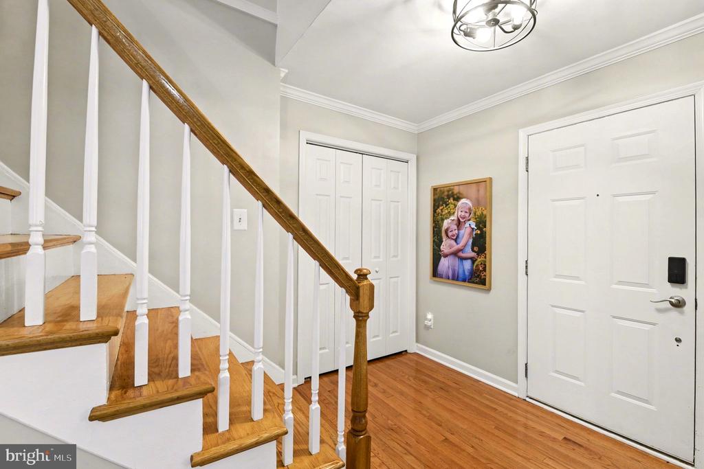 2201 CEDAR HILL DRIVE