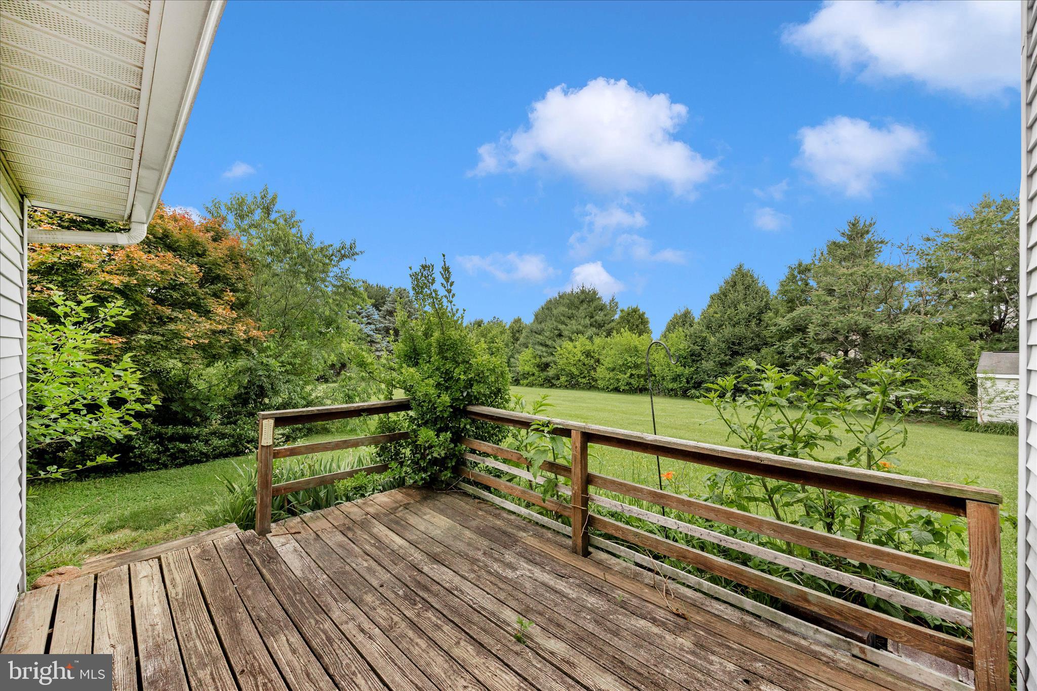 6617 CHRISTY ACRES COURT