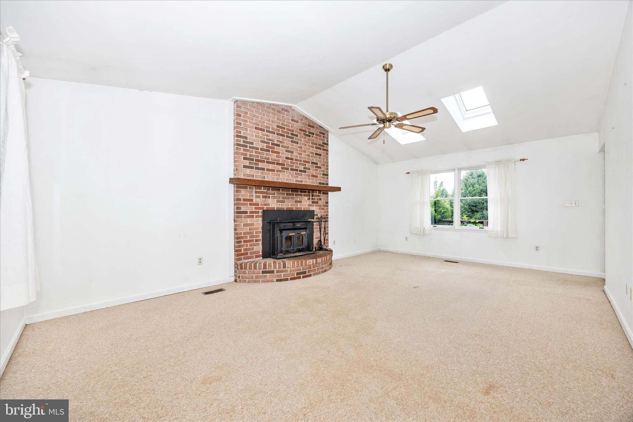 6617 CHRISTY ACRES COURT