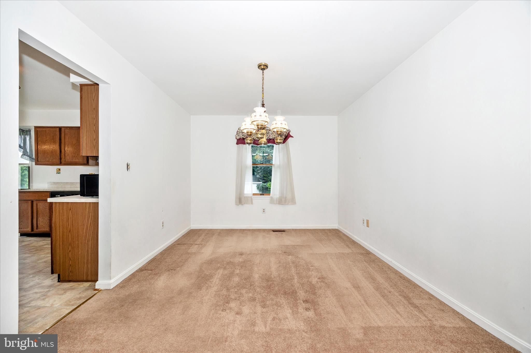 6617 CHRISTY ACRES COURT