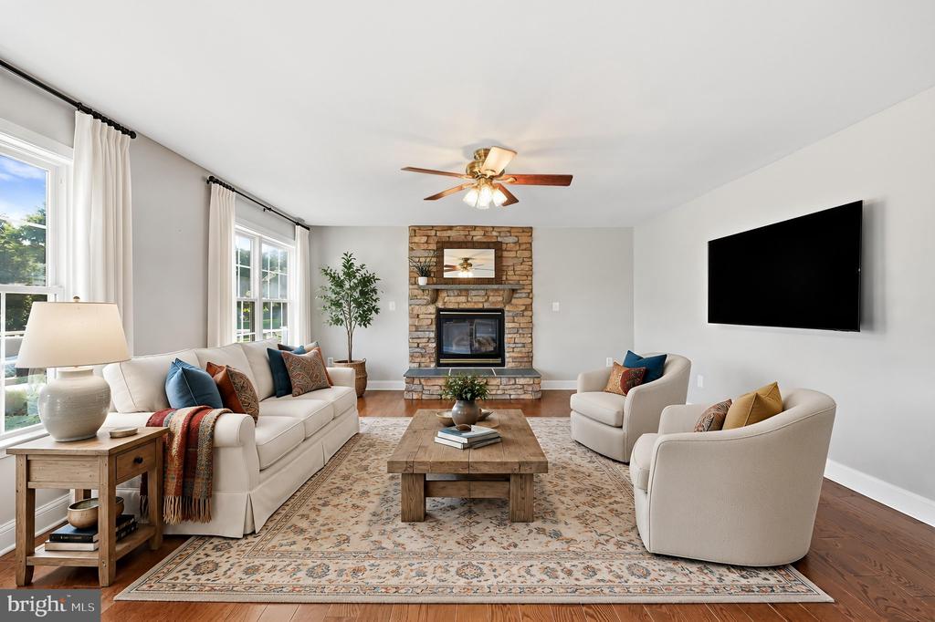 810 BRIDLEWREATH WAY