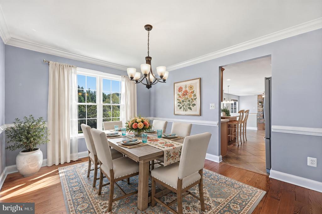 810 BRIDLEWREATH WAY