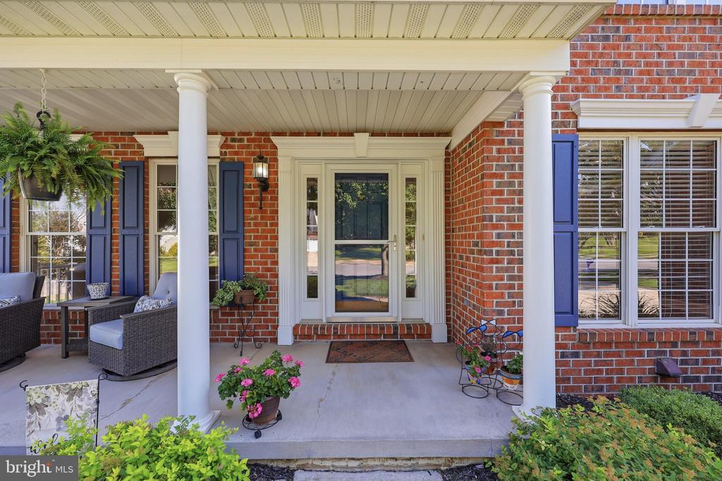 810 BRIDLEWREATH WAY