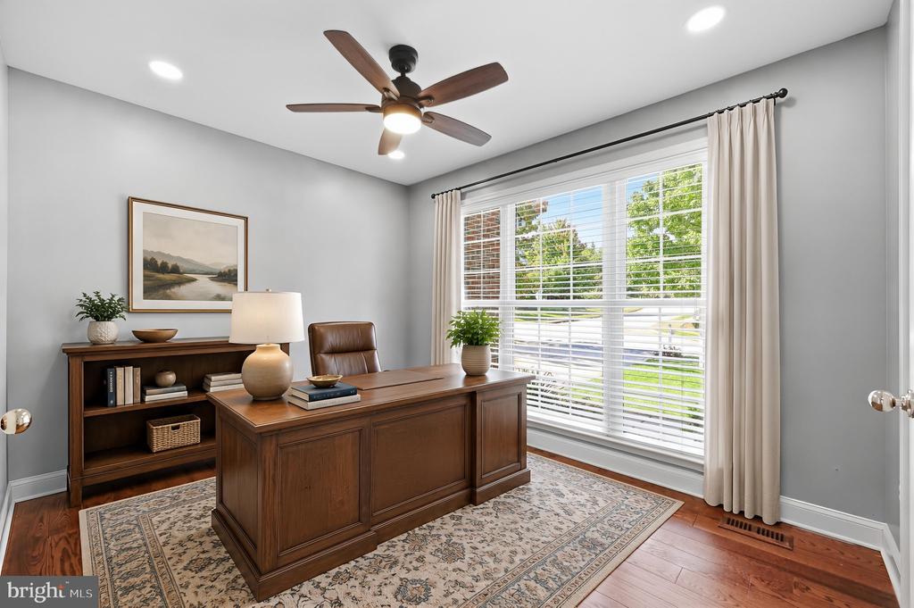 810 BRIDLEWREATH WAY