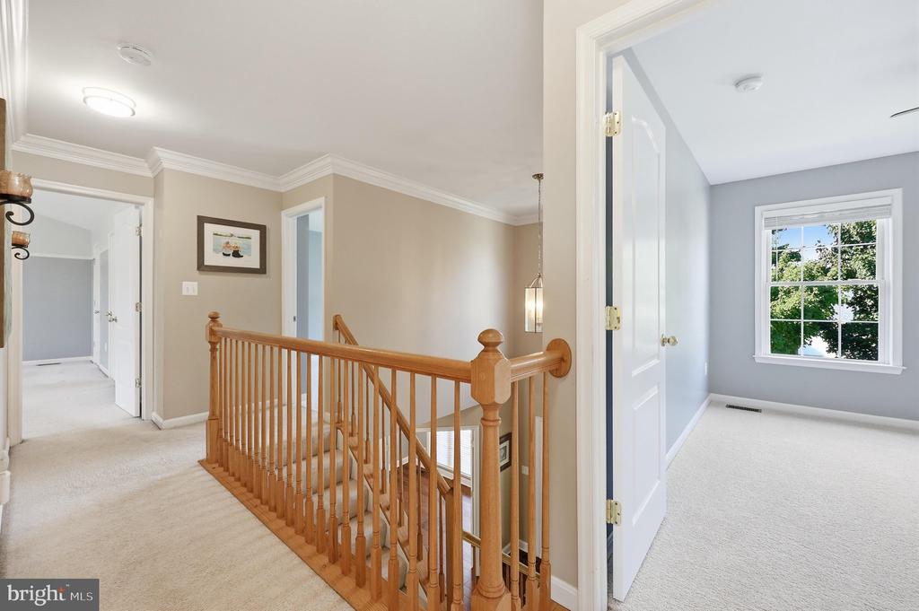 810 BRIDLEWREATH WAY