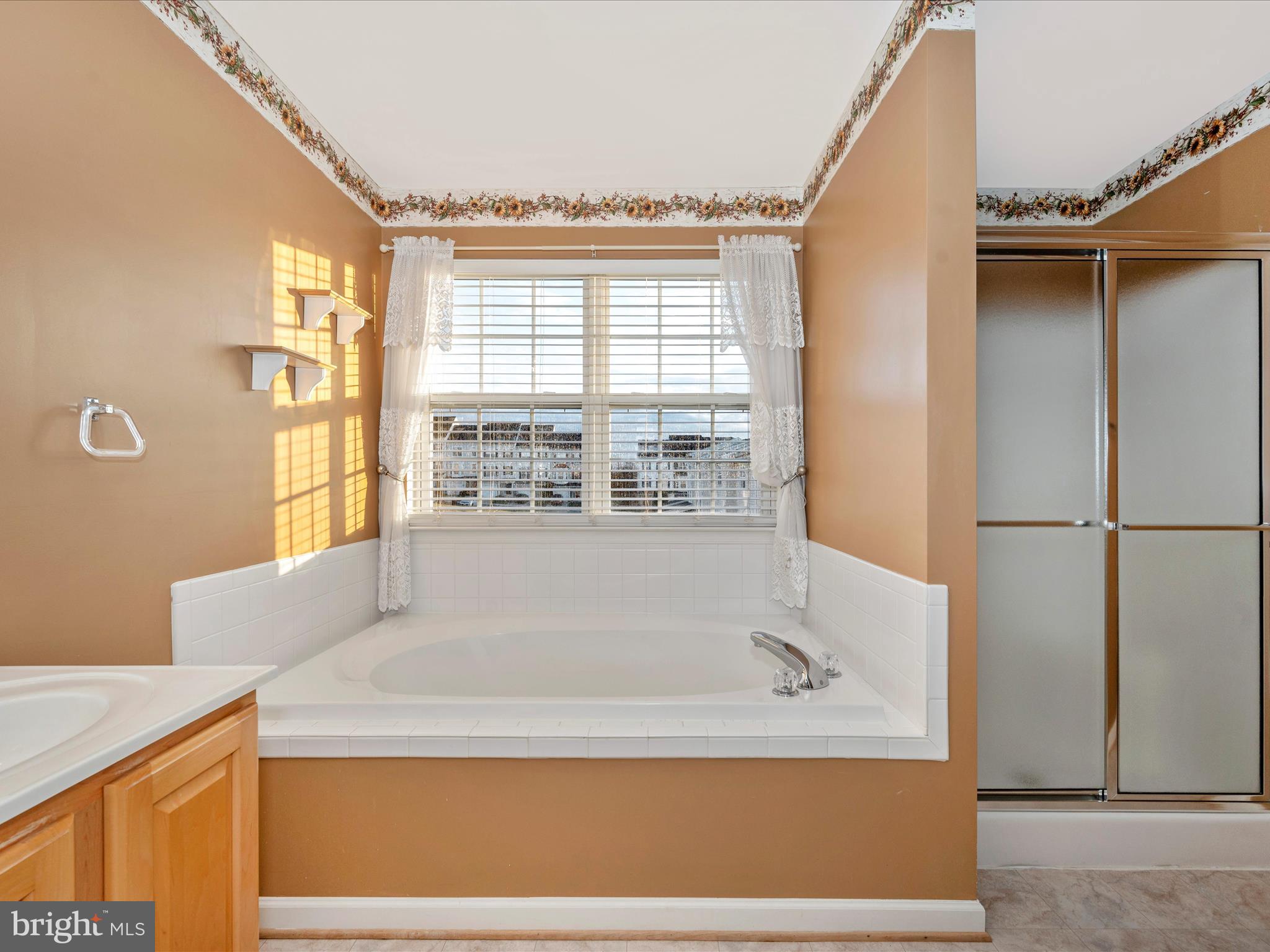 7211 Black Creek LANE