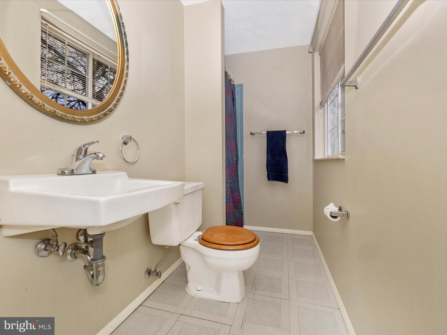 1804 RUSTIC HILL COURT