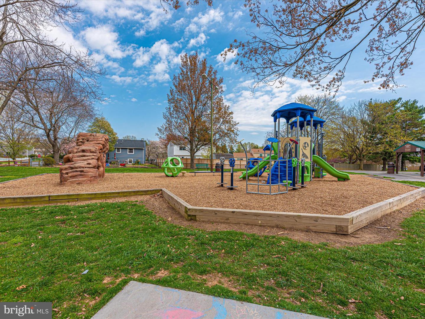 1804 RUSTIC HILL COURT