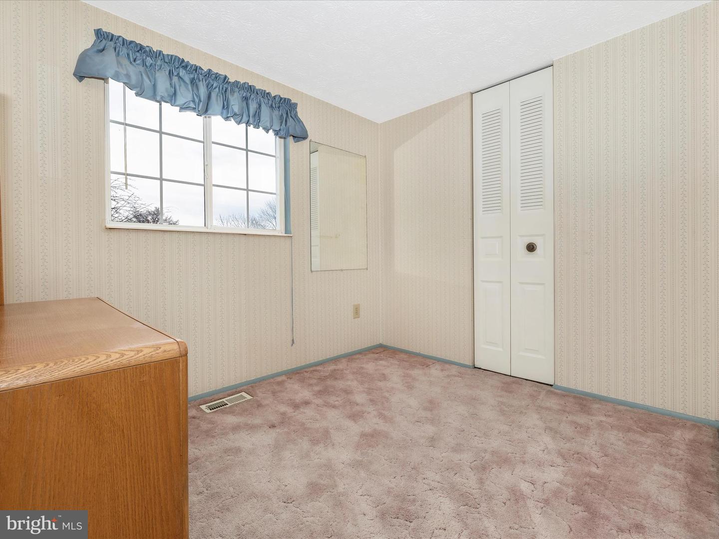 1804 RUSTIC HILL COURT