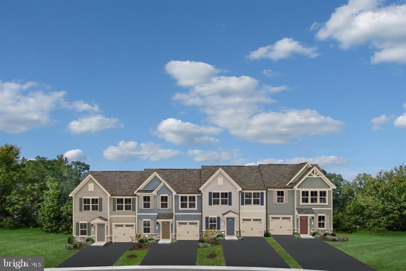 2500 Crown Point CIRCLE
