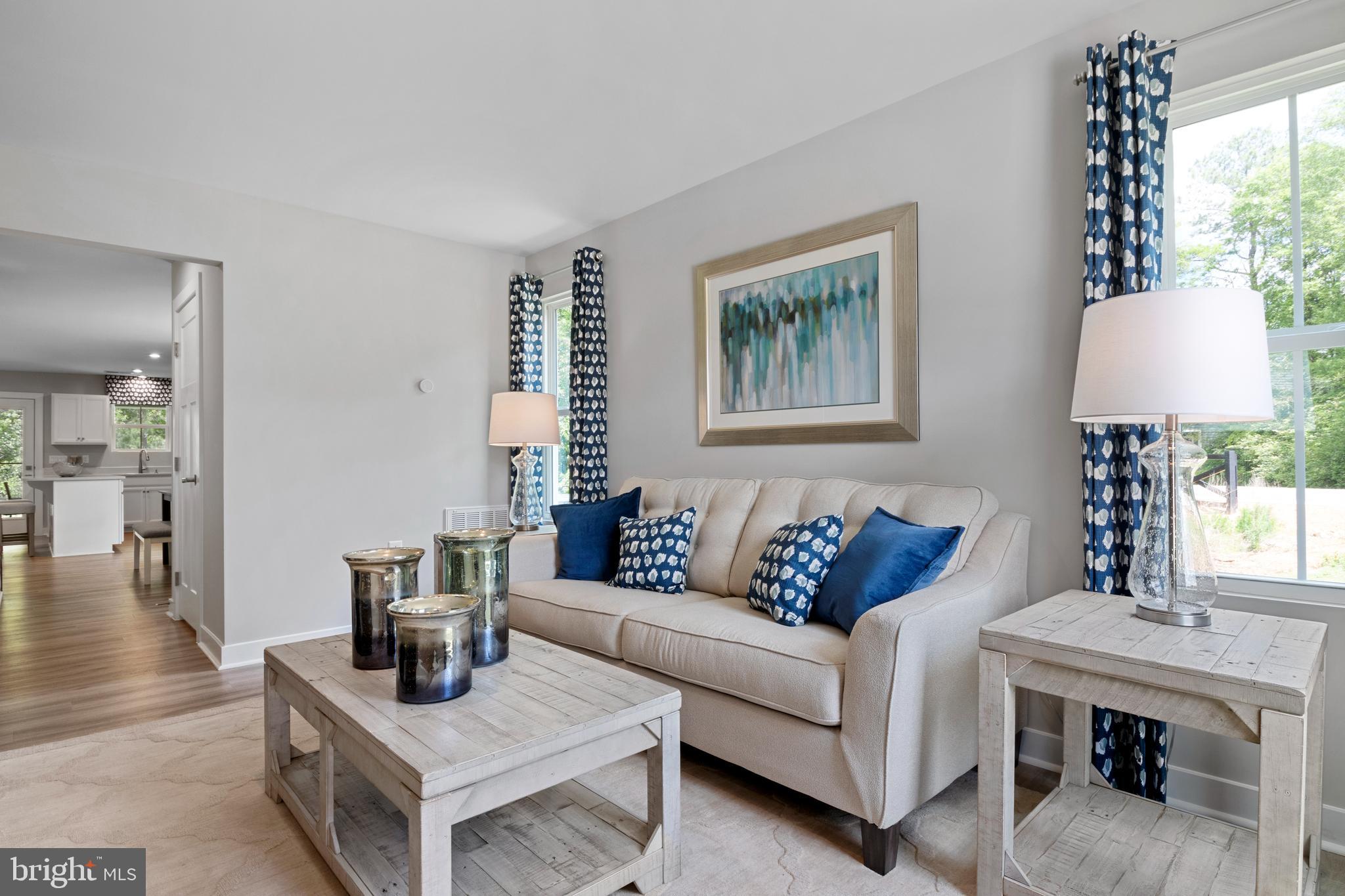 2500 Crown Point CIRCLE