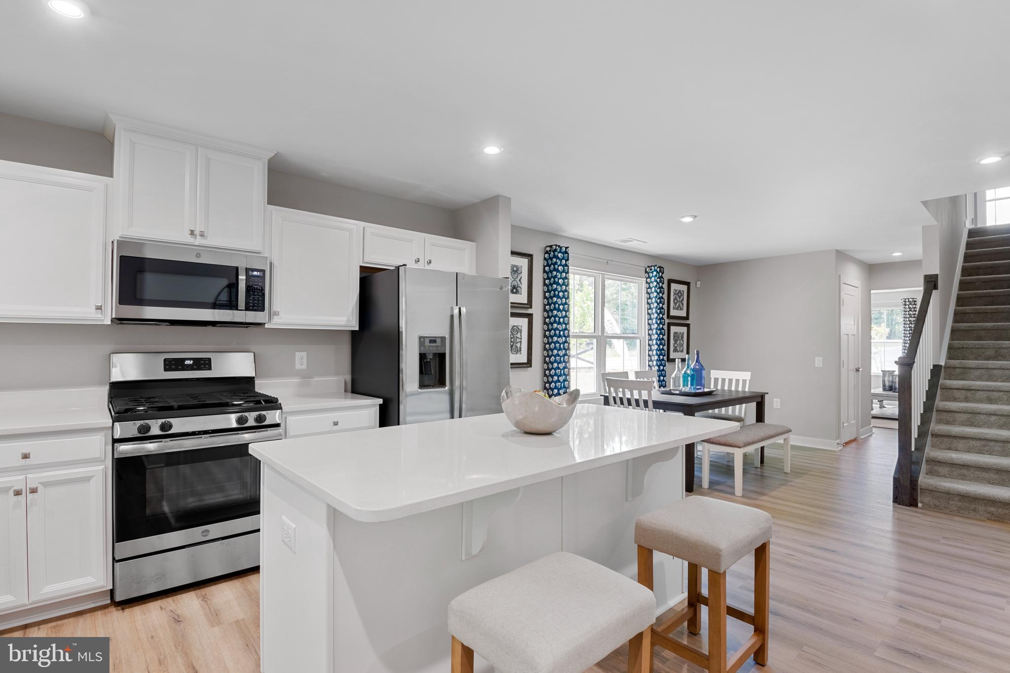 2500 Crown Point CIRCLE