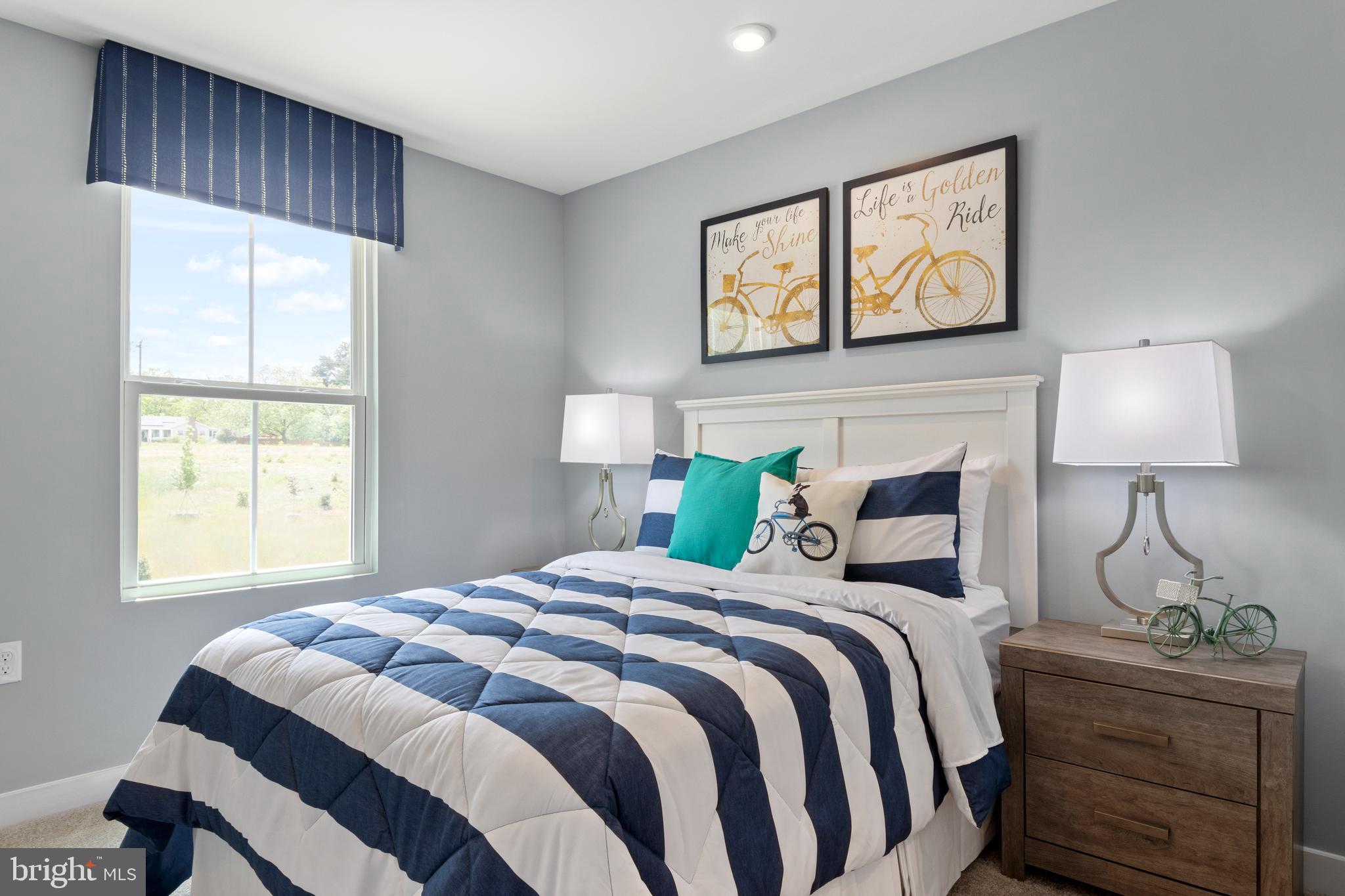 2500 Crown Point CIRCLE