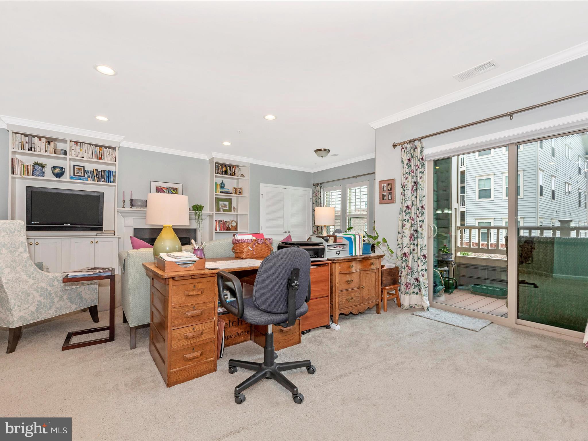 6511 WALCOTT LANE Unit: 203