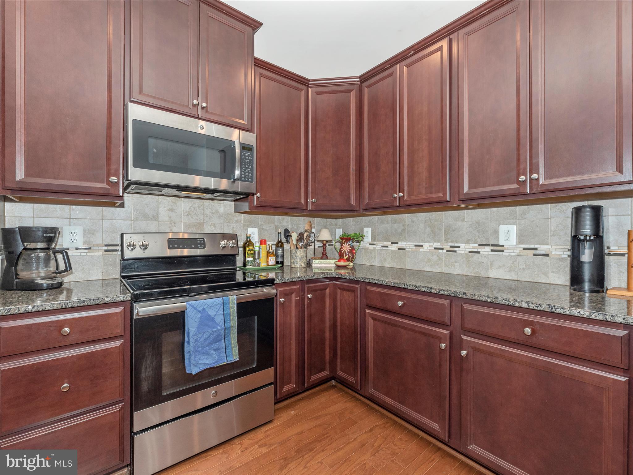 6511 WALCOTT LANE Unit: 203