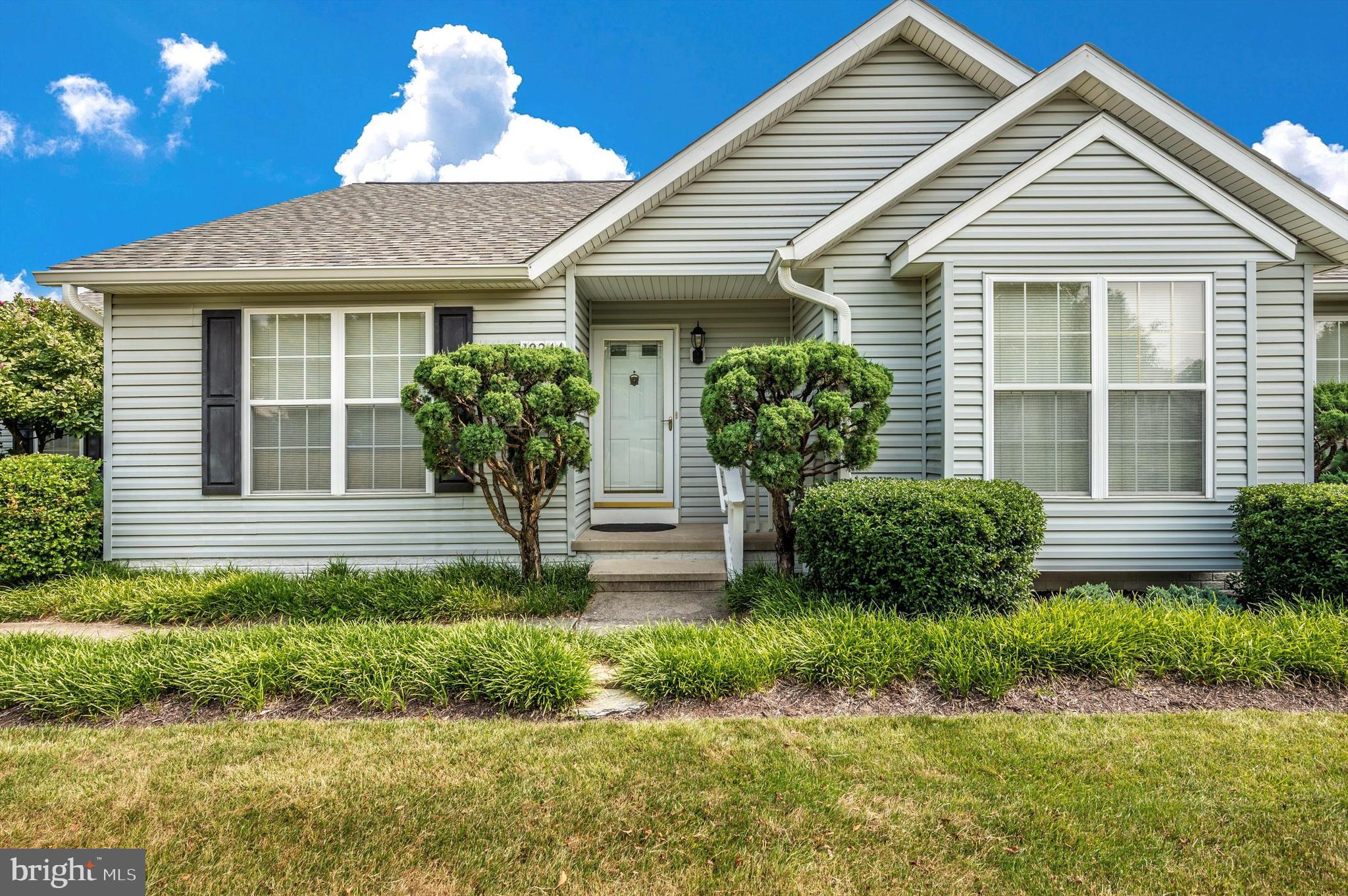 10244 ROYAL SAINT ANDREWS PLACE