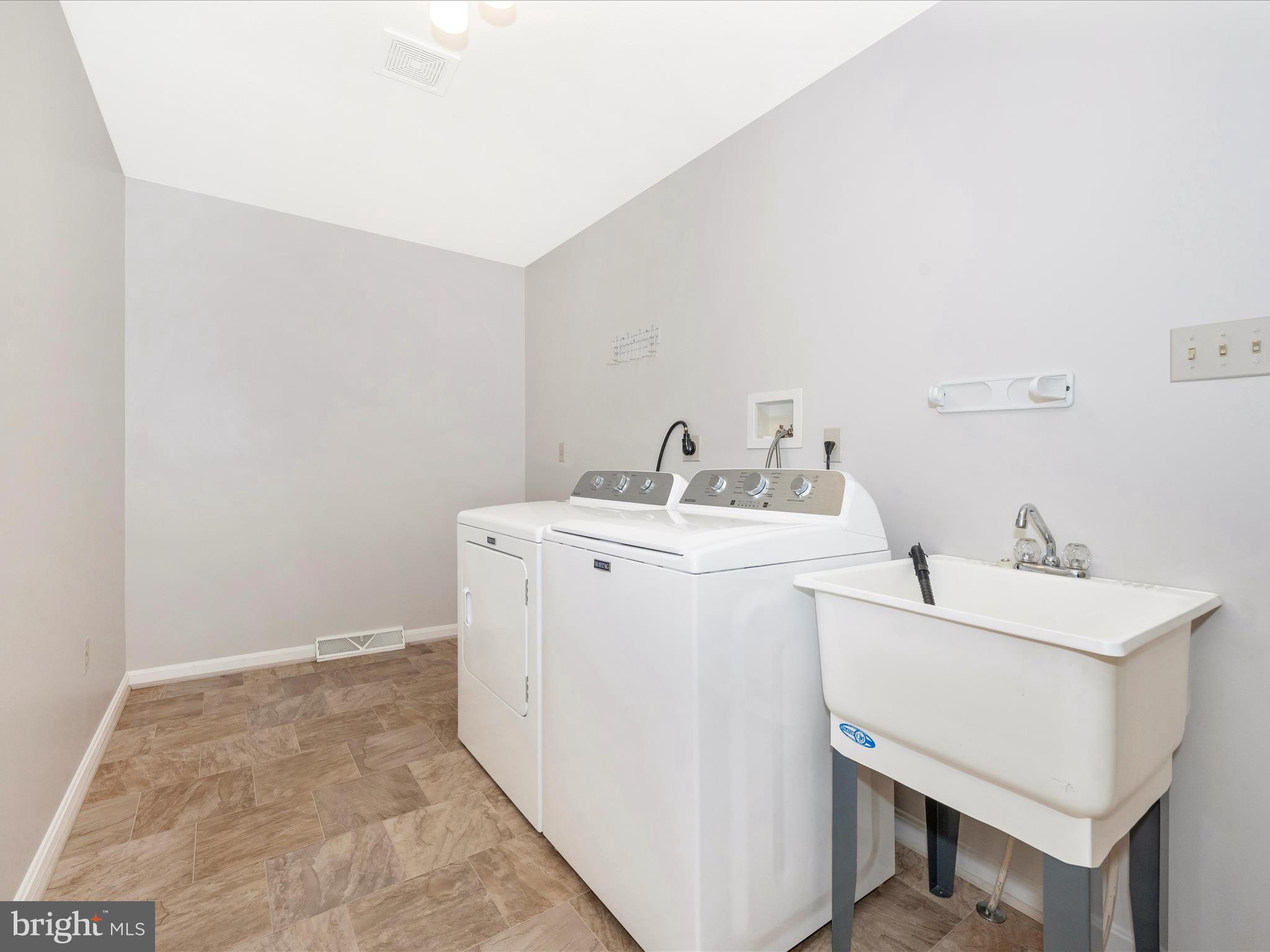 10244 ROYAL SAINT ANDREWS PLACE