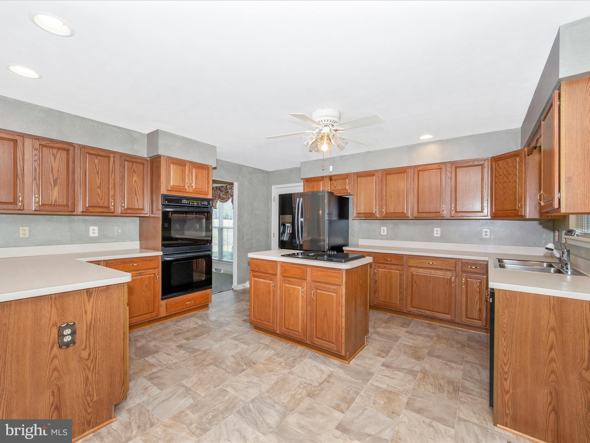 10244 ROYAL SAINT ANDREWS PLACE