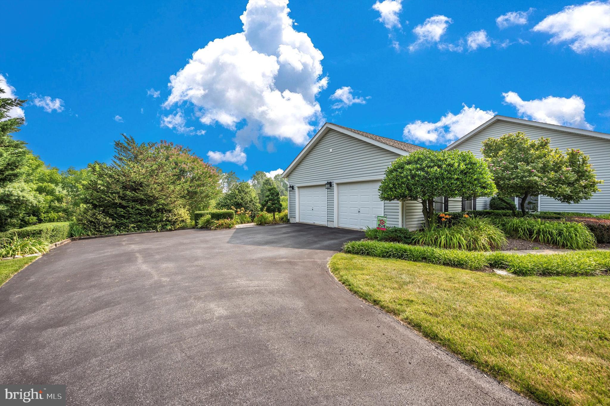 10244 ROYAL SAINT ANDREWS PLACE