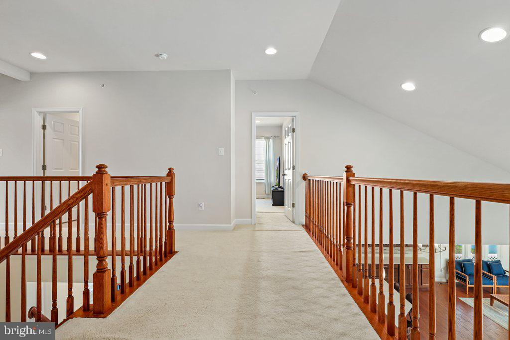 4485 Stovepipe Ln