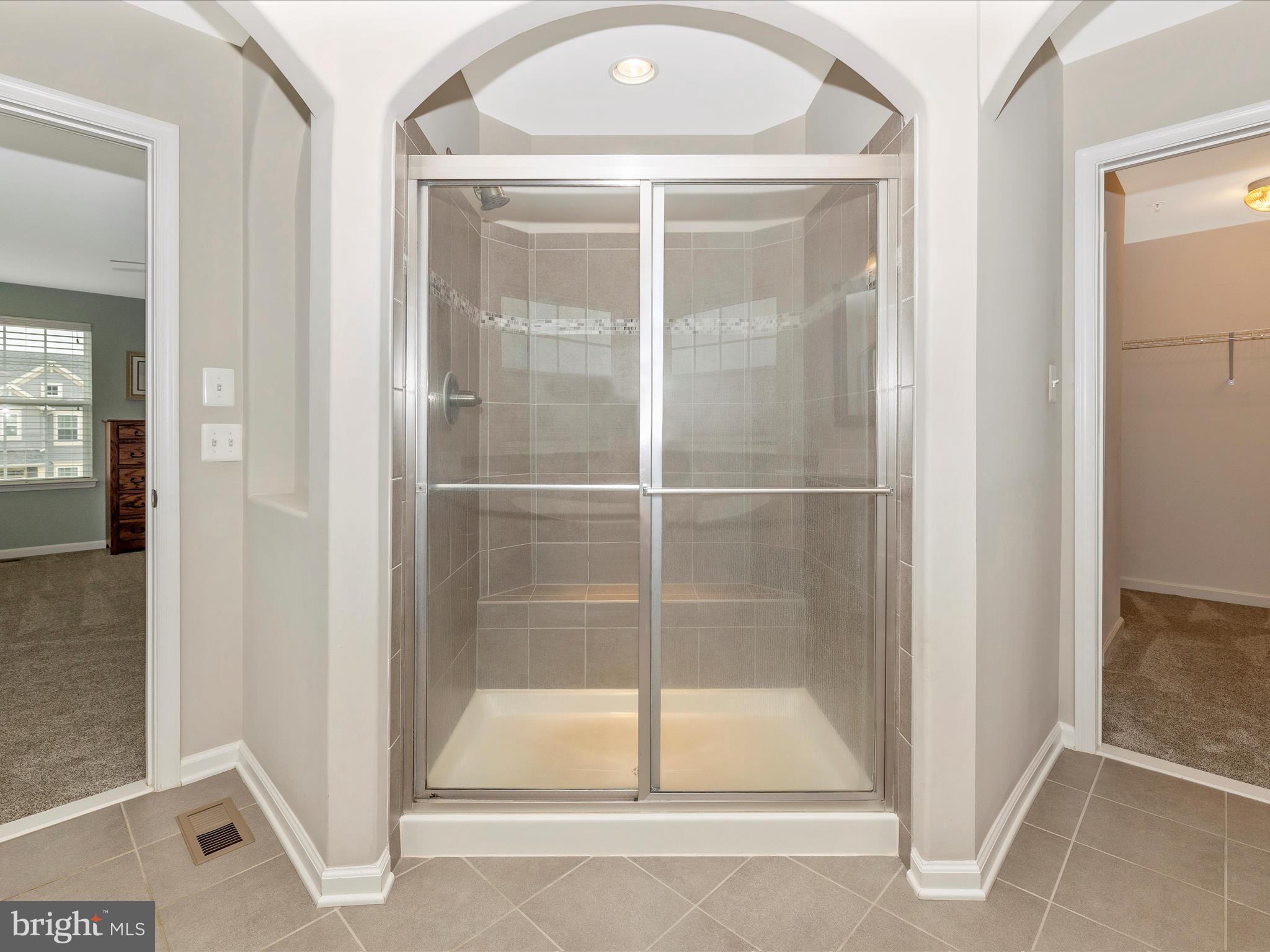 1001 BRIARFIELD COURT