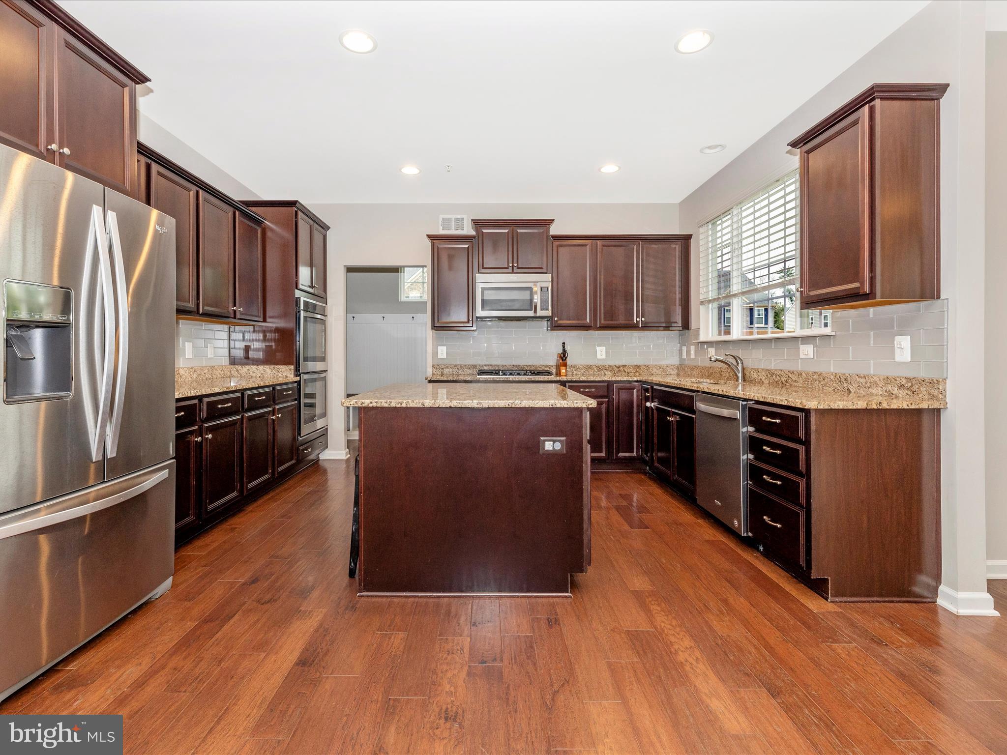 1001 BRIARFIELD COURT