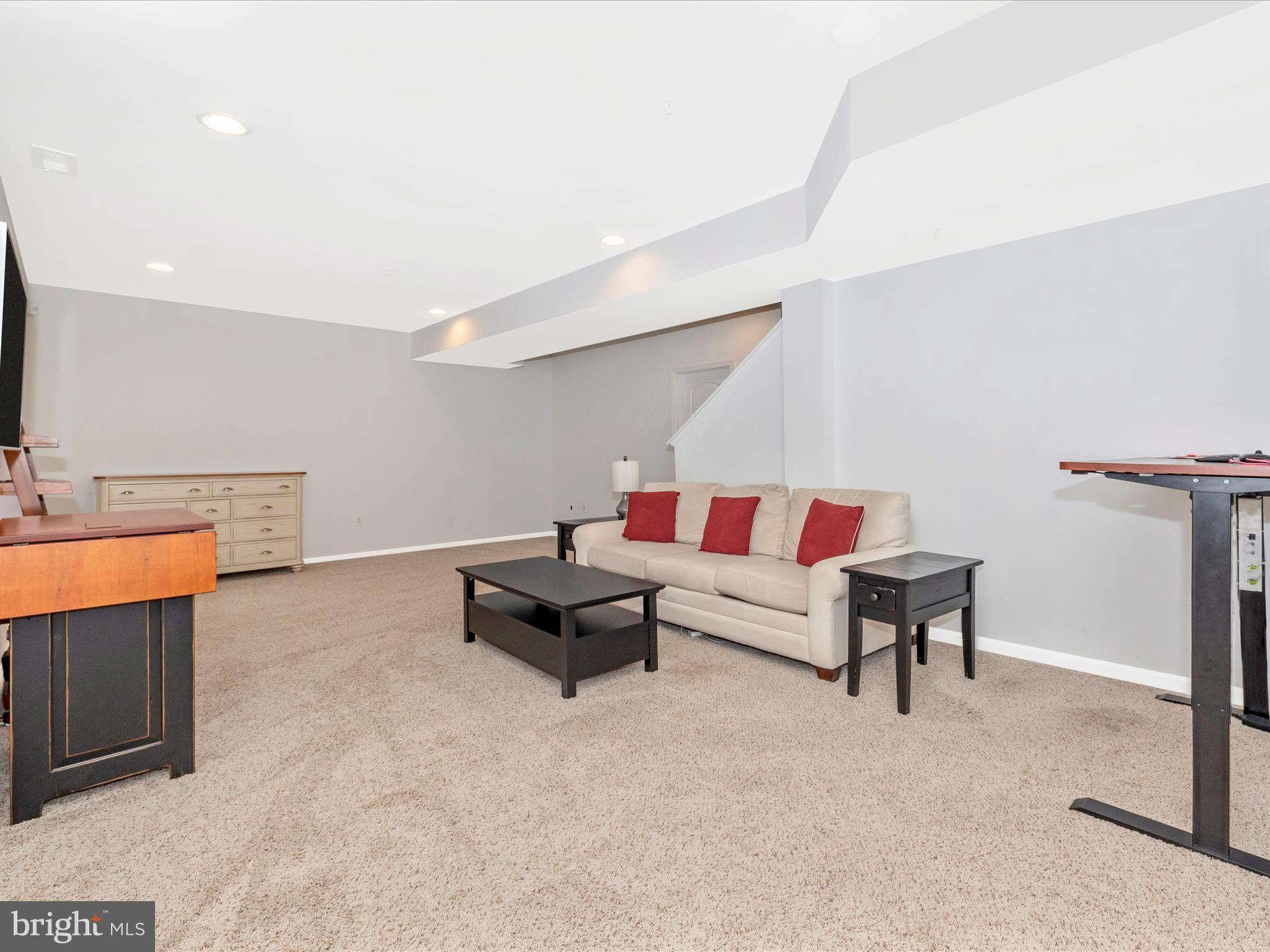 1001 BRIARFIELD COURT
