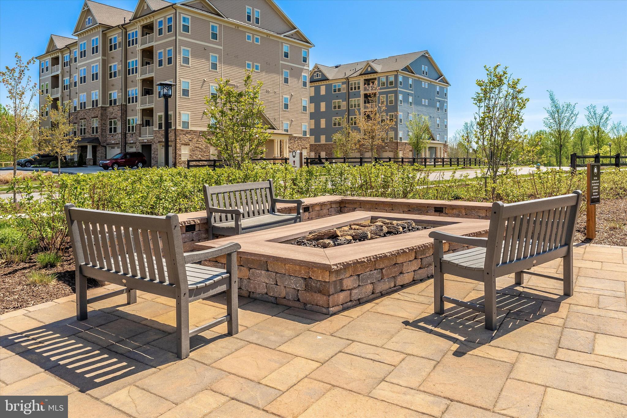 9249 ANGELICA LANE Unit: 101