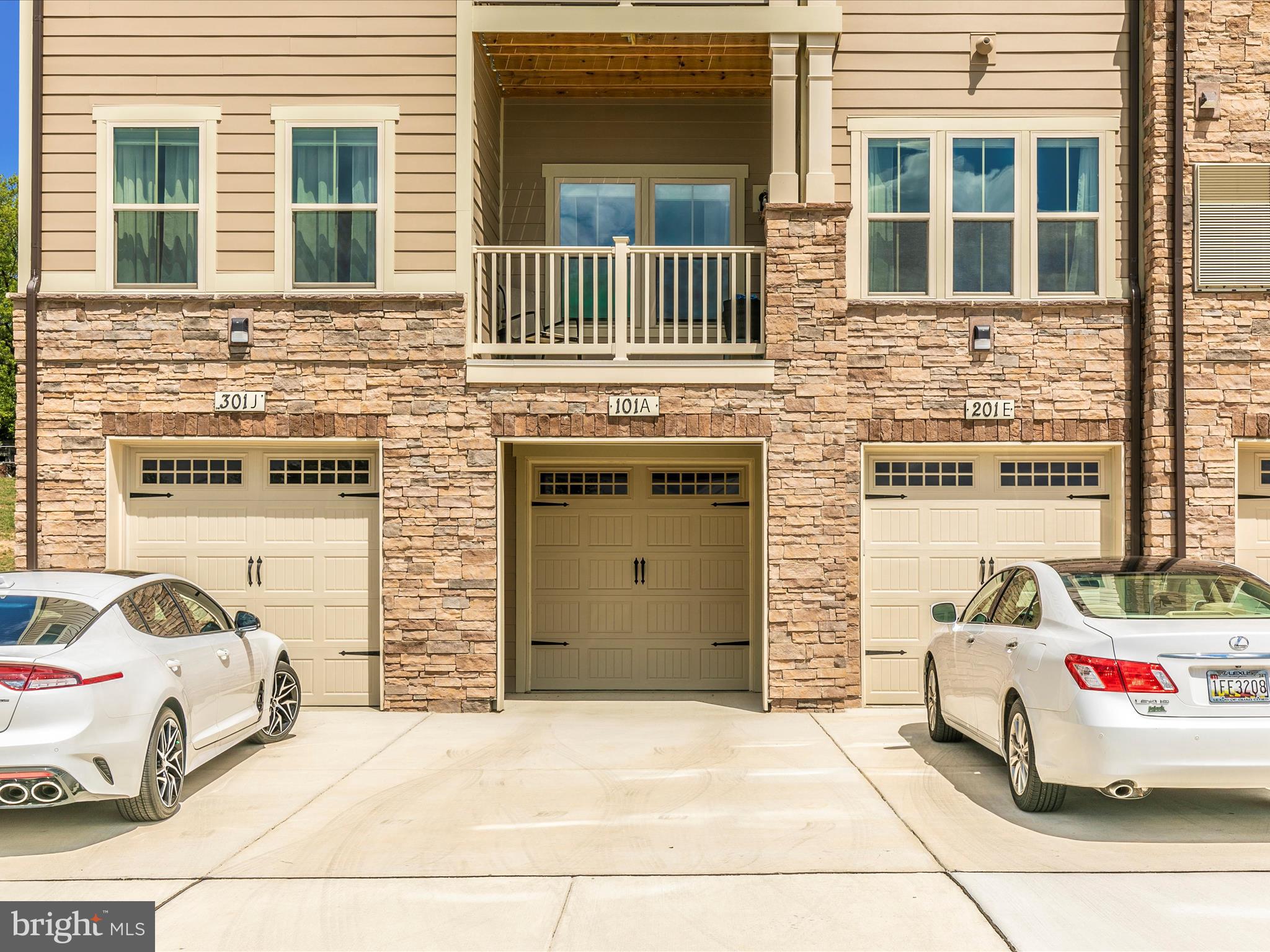 9249 ANGELICA LANE Unit: 101