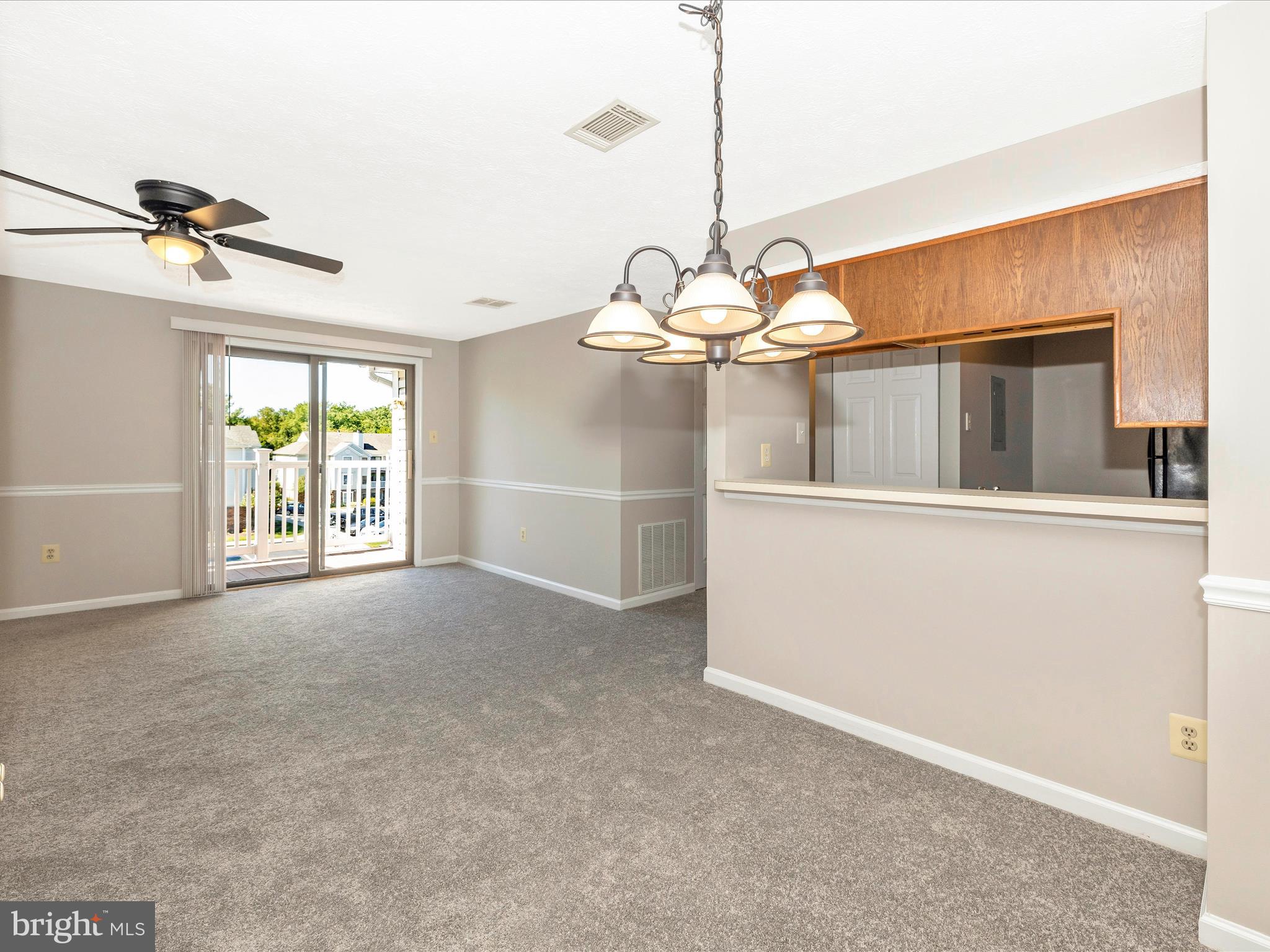 809 STRATFORD WAY Unit: 1400J