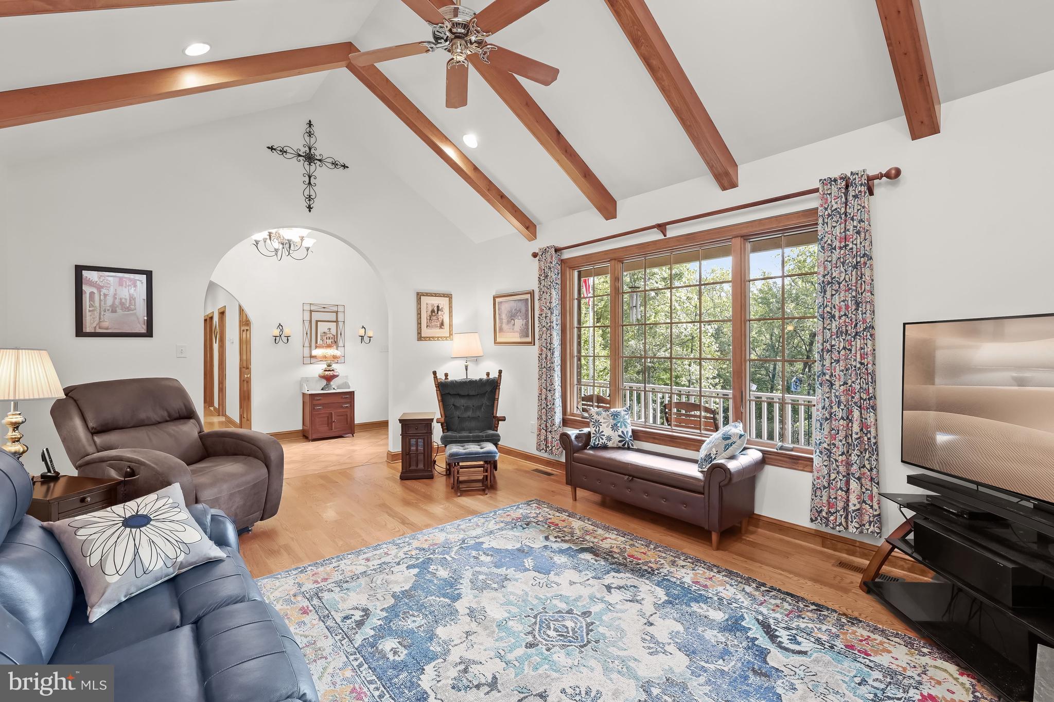 5245 Shookstown ROAD