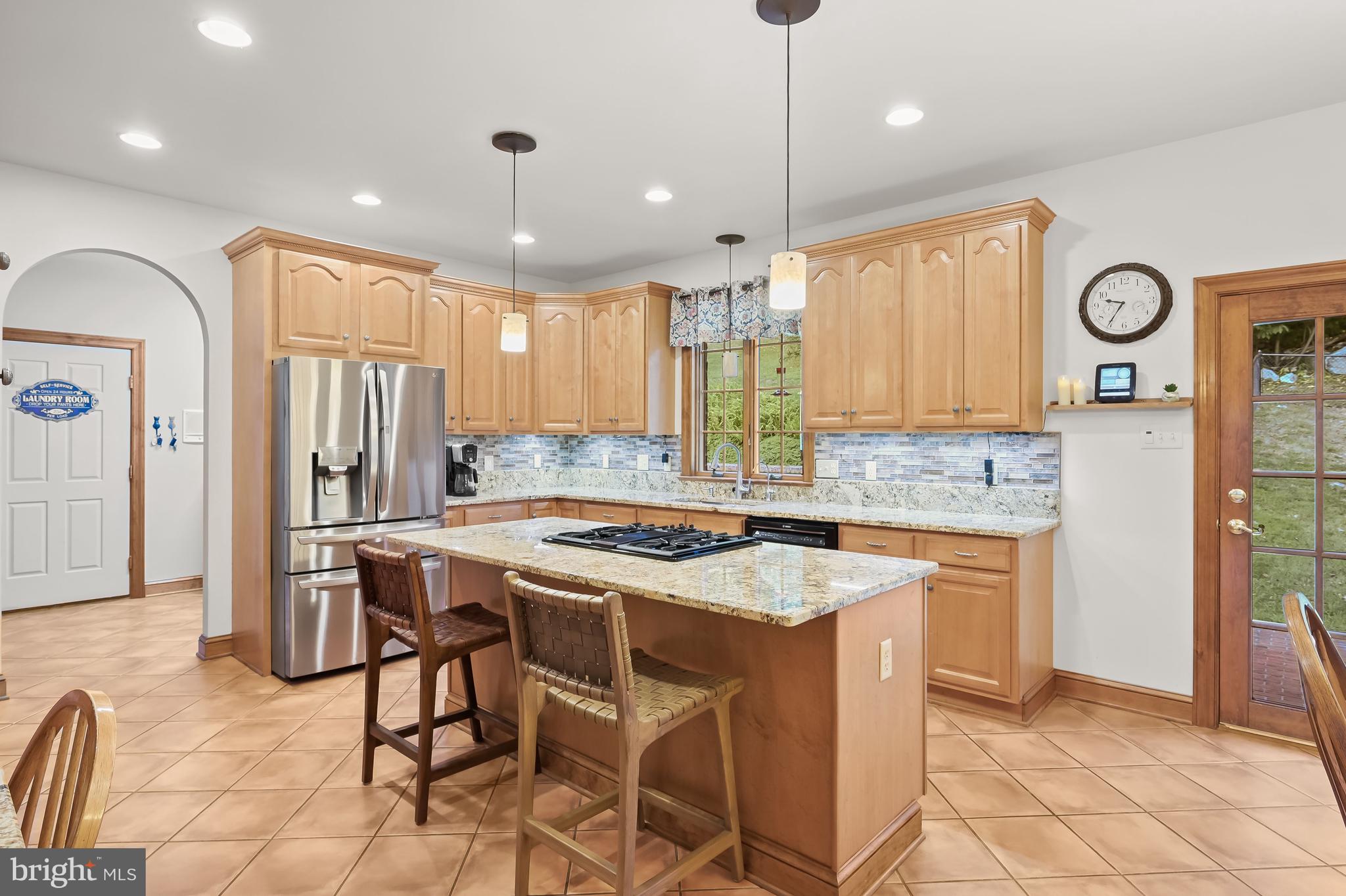 5245 Shookstown ROAD