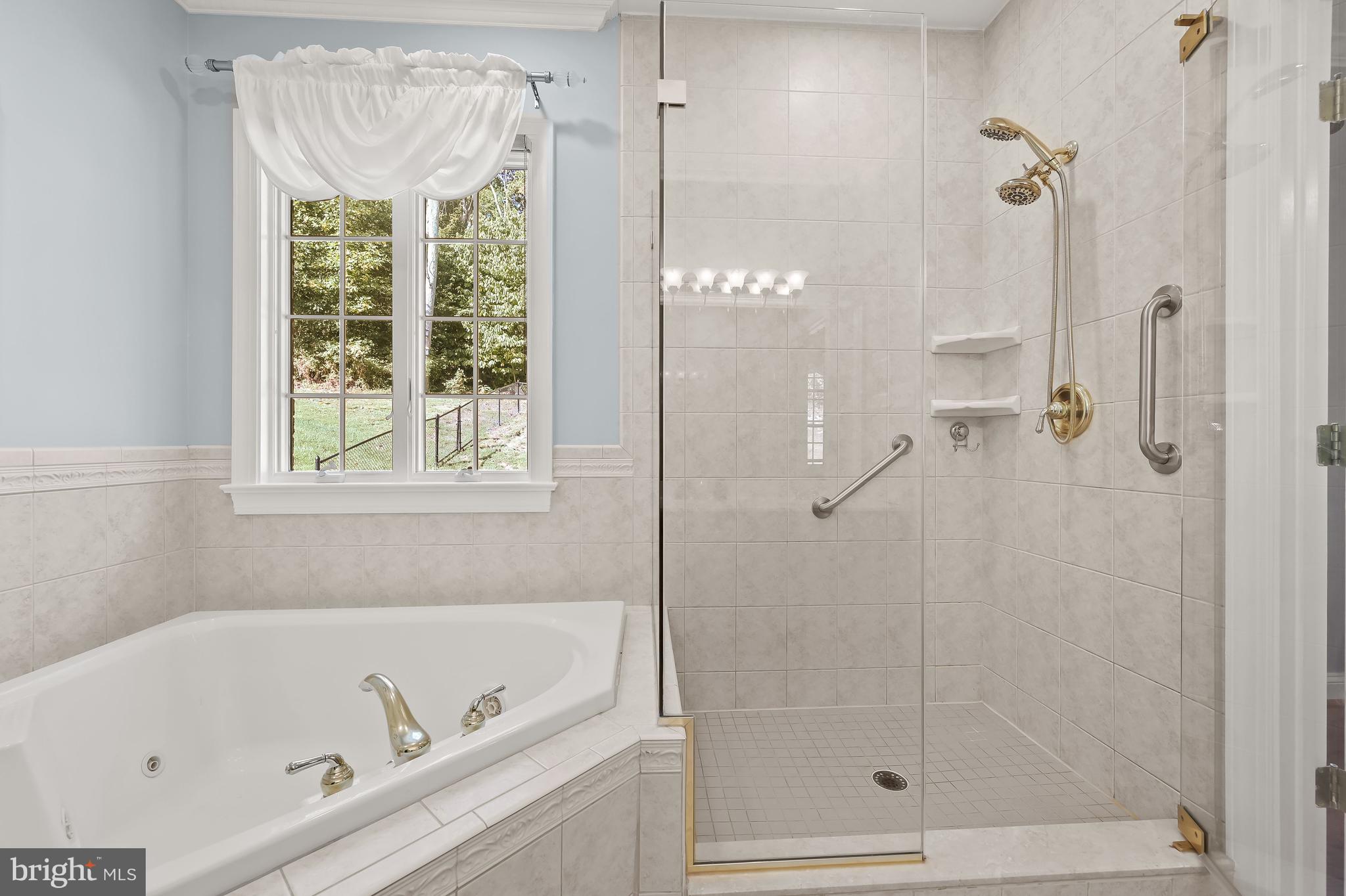 5245 Shookstown ROAD