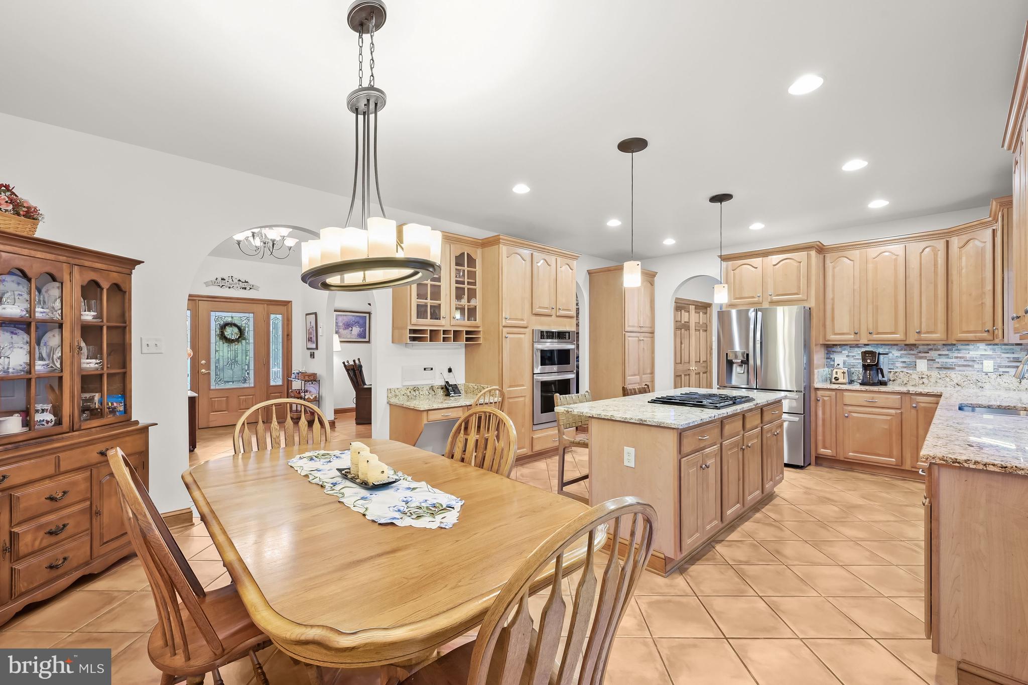 5245 Shookstown ROAD