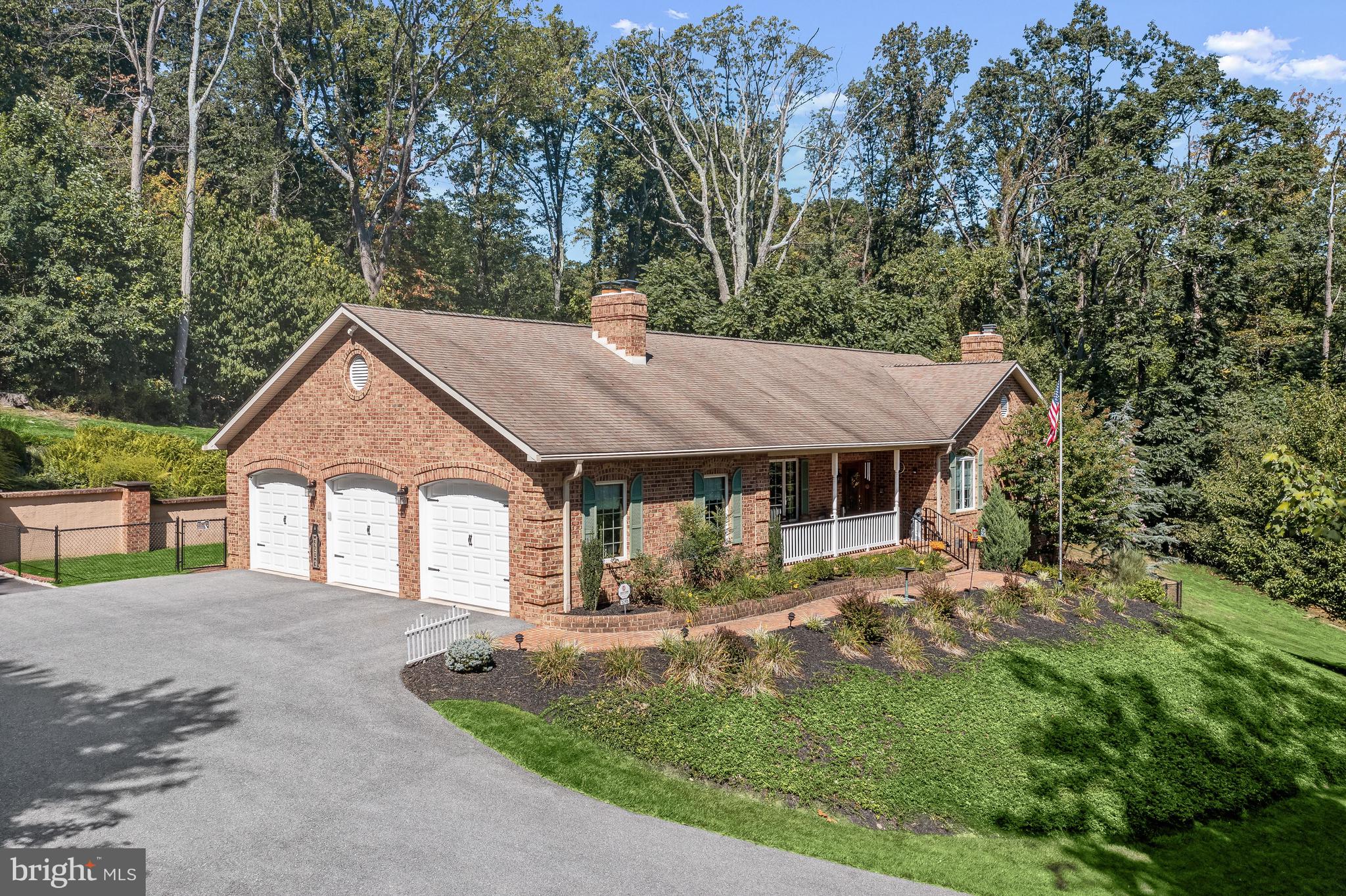 5245 Shookstown ROAD