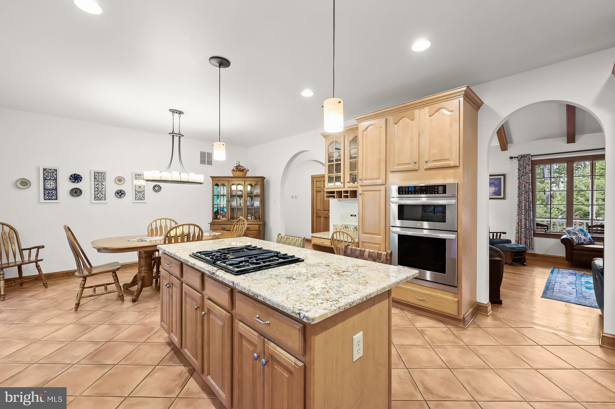 5245 Shookstown ROAD