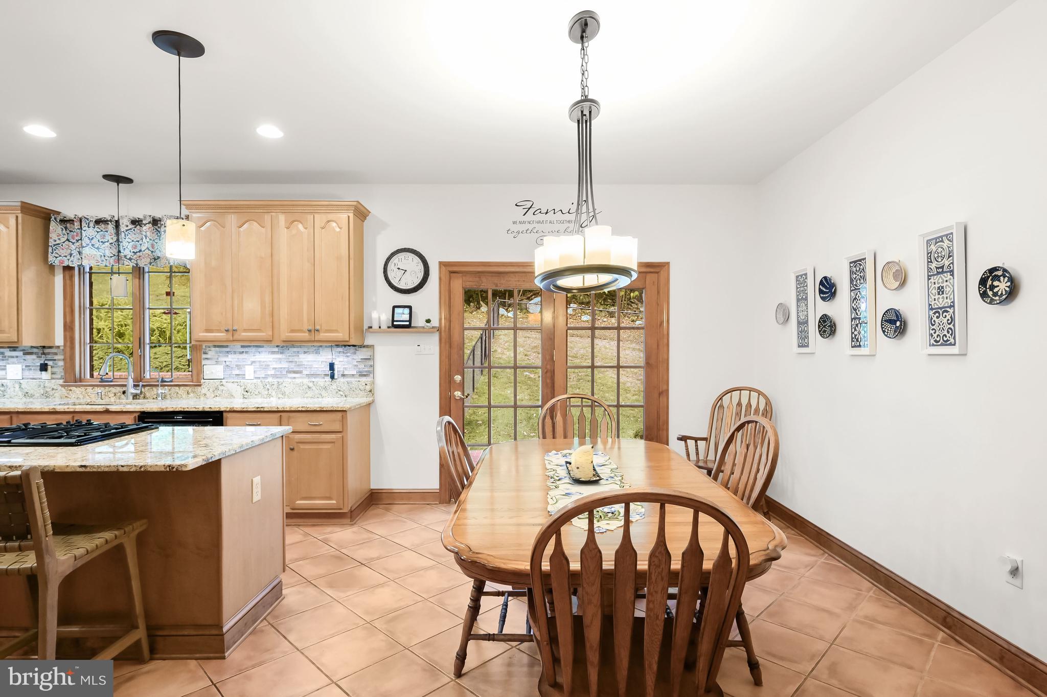 5245 Shookstown ROAD