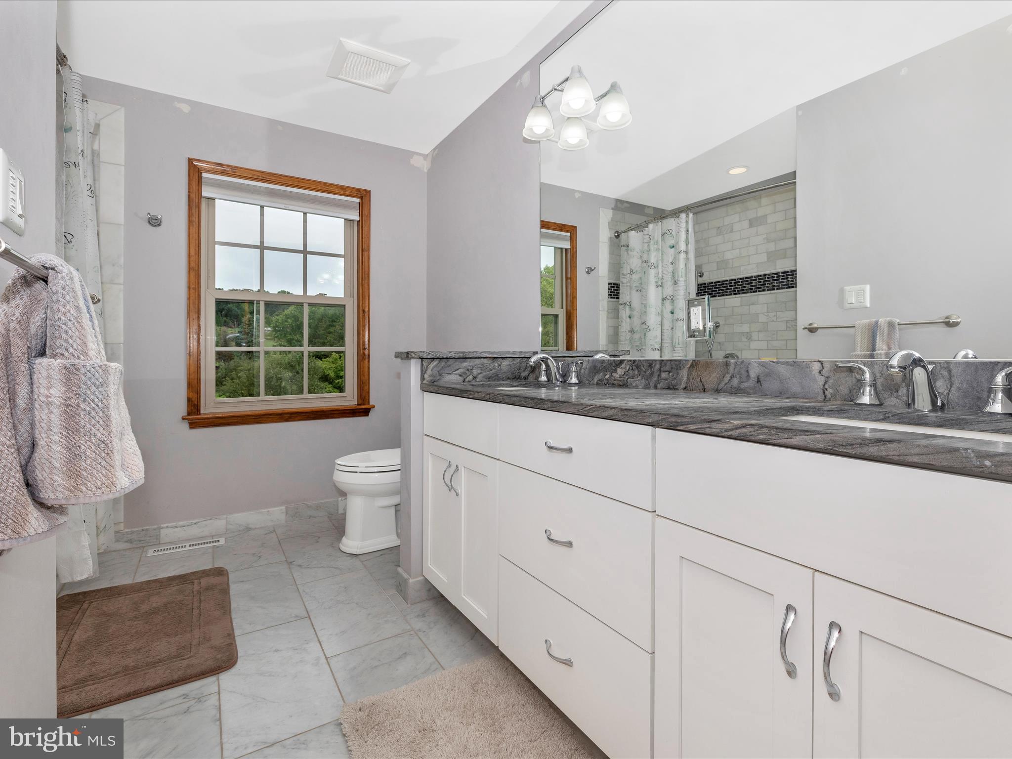5210 HAYLOFT COURT