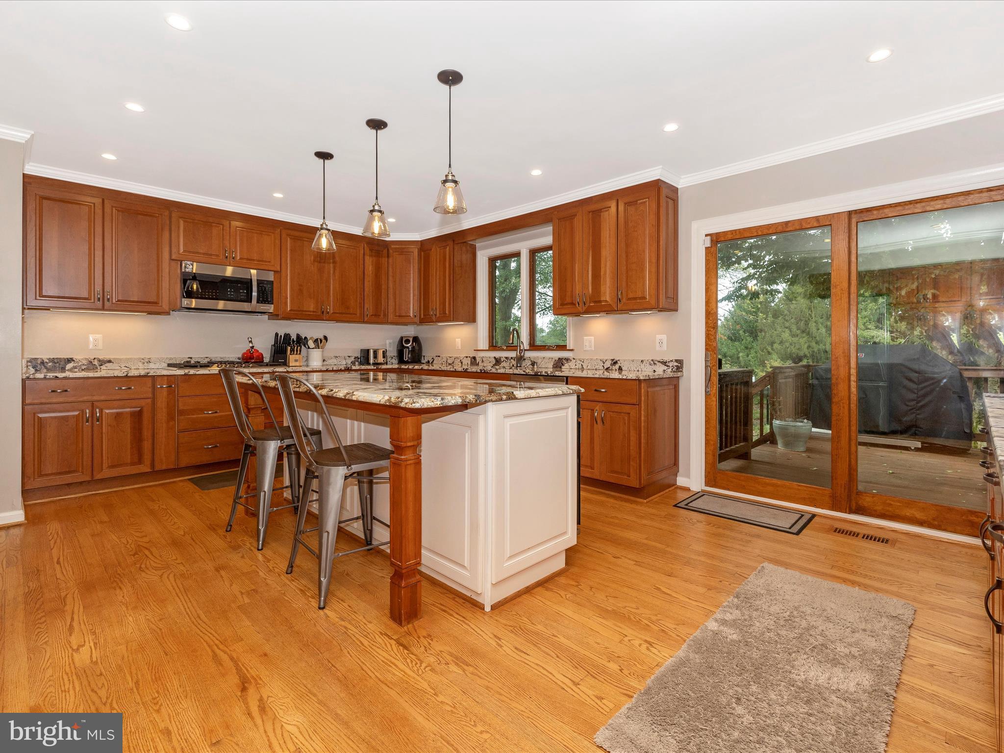 5210 HAYLOFT COURT